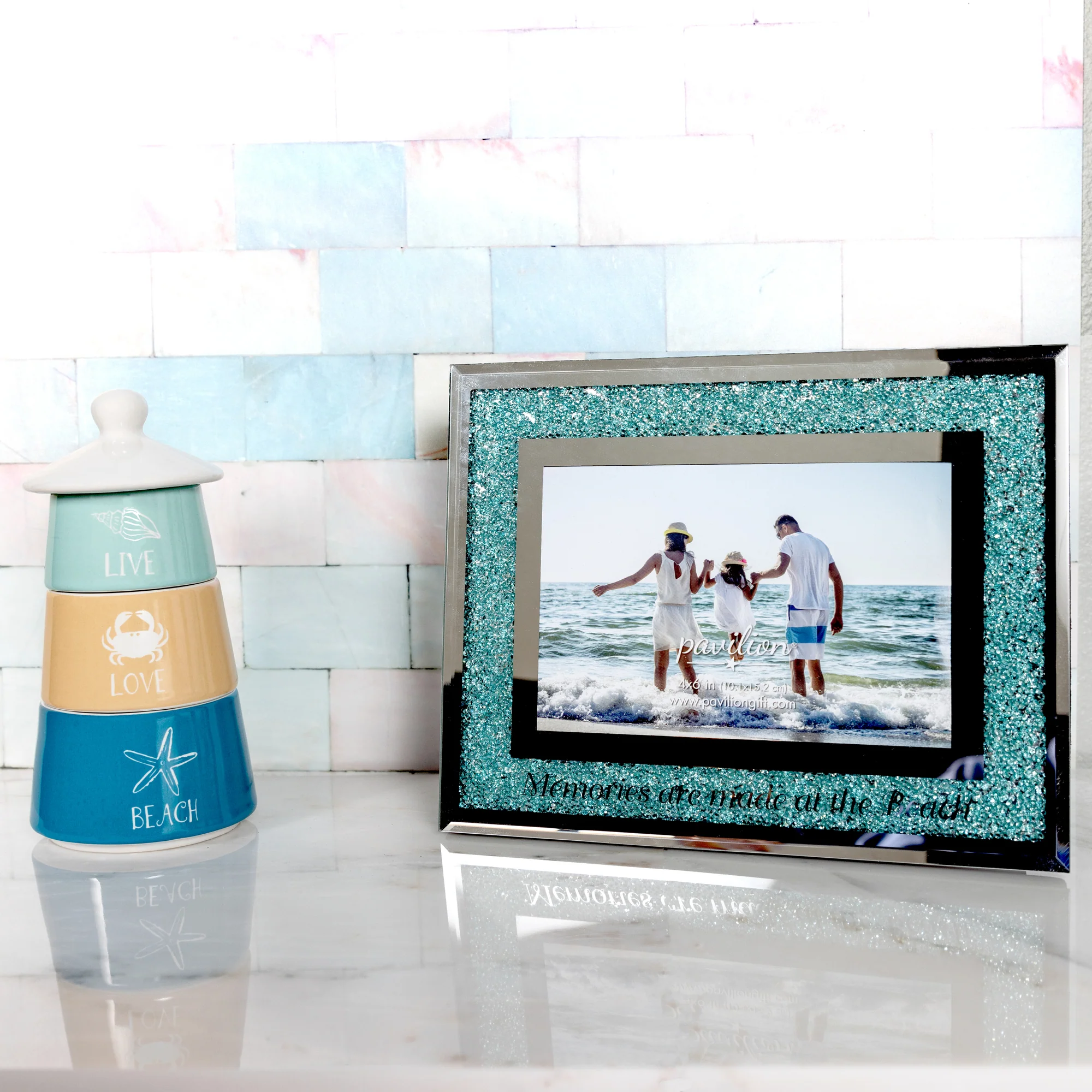 At The Beach 7.25" x 9.25" Frame (Holds 4" x 6" Photo) - Image 3