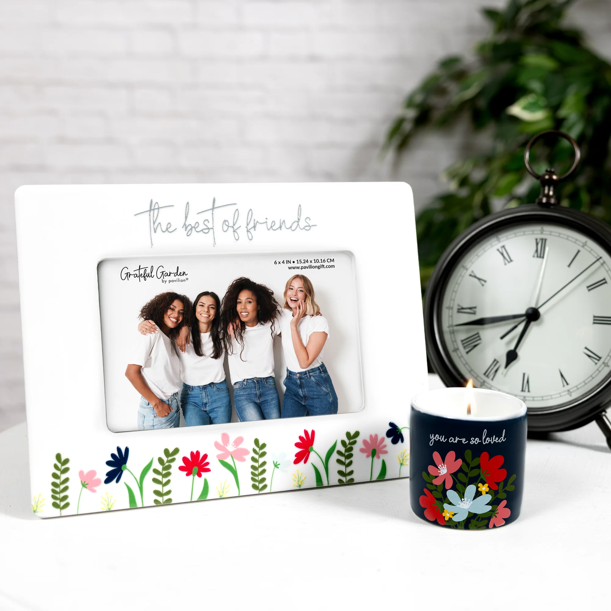 Best Of Friends 8.25" x 6.5" Frame (Holds 6" x 4" Photo) - Image 3