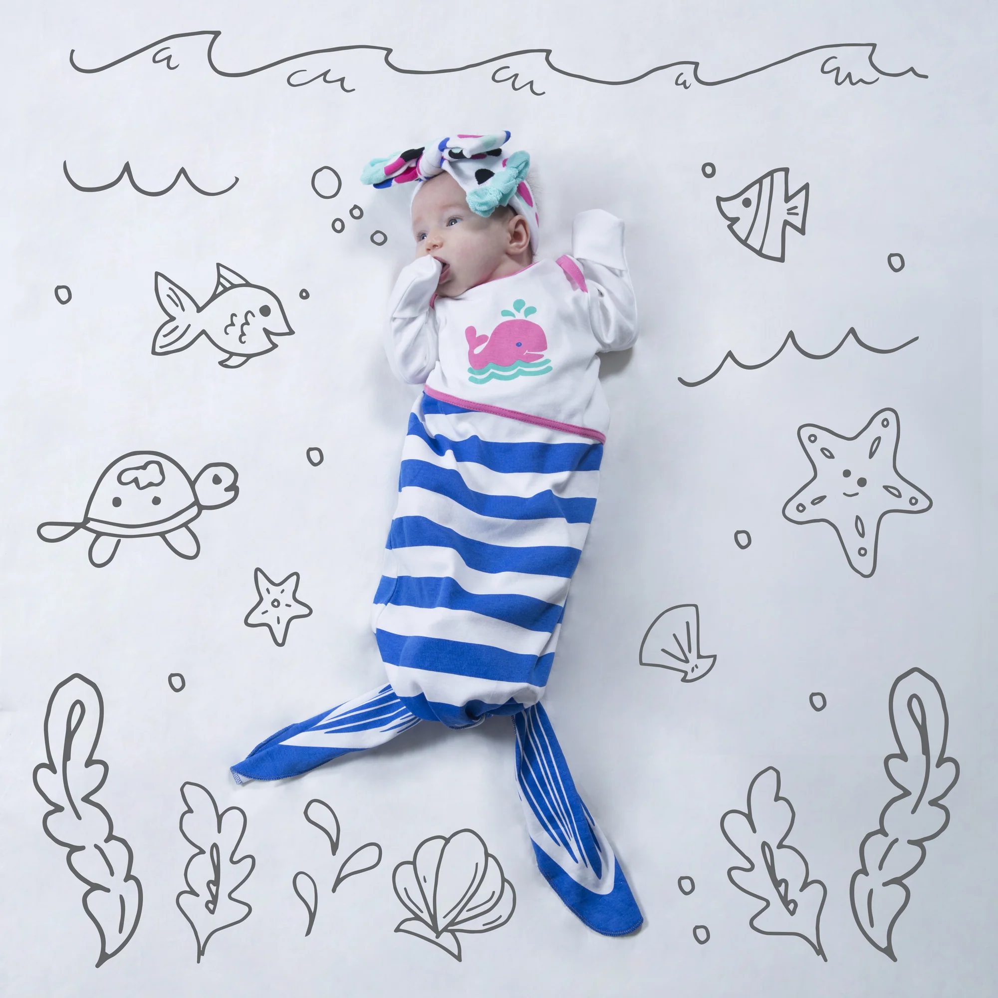 Blue and Pink Whale 0-9 Months Knotted Onesie - Image 2