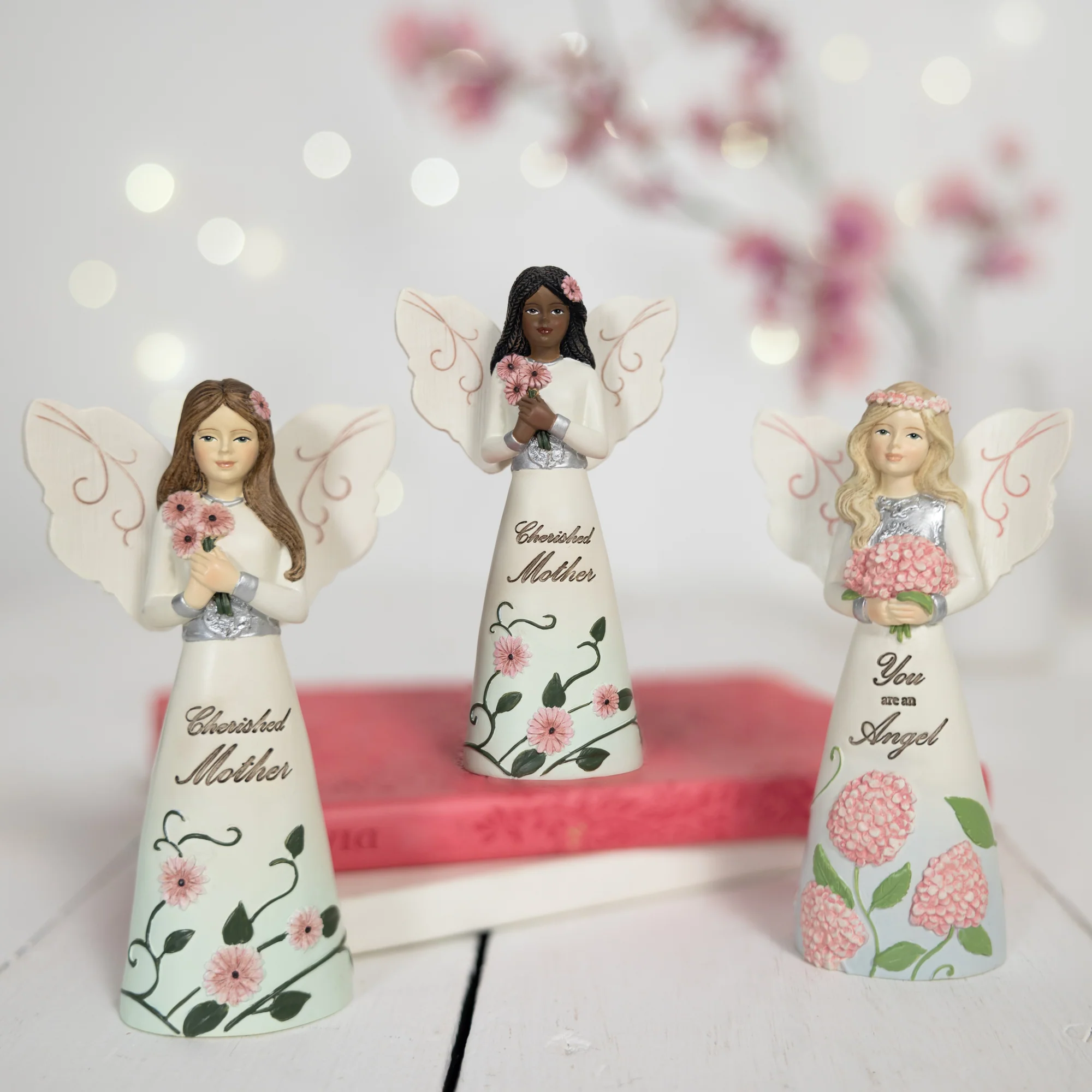 EBN Mother 5" EBN Angel Holding Daisies - Image 3