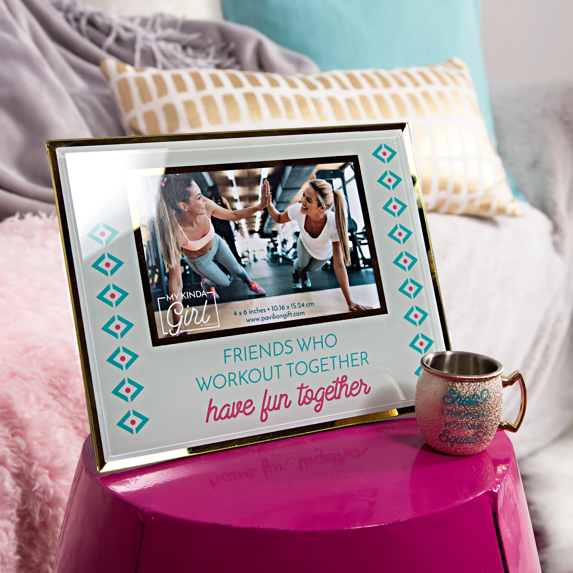 Friends Who Workout 9.25" x 7.25" Frame (Holds 6" x 4" Photo) - Image 2