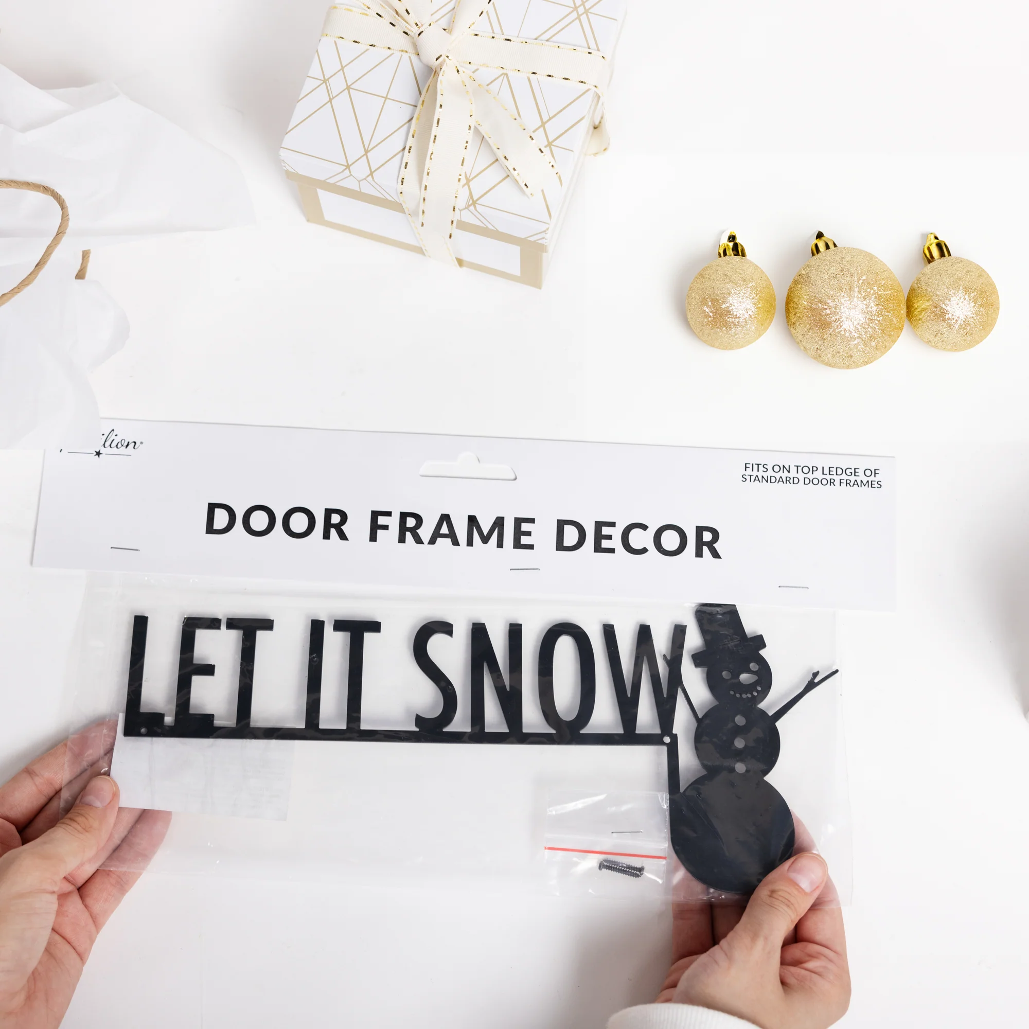 Let It Snow Metal Door Topper - Image 4