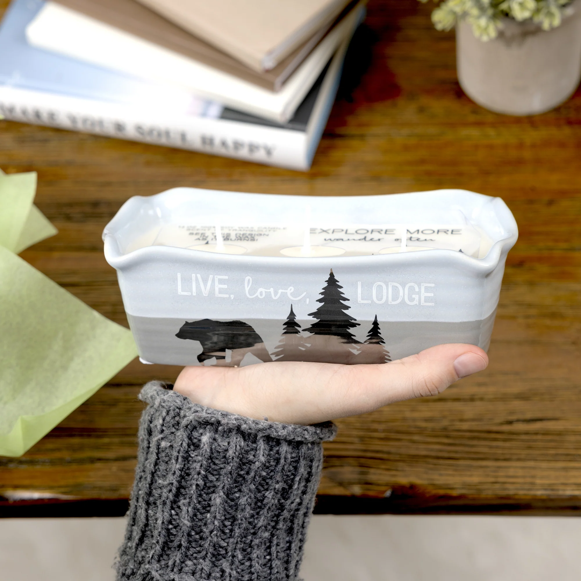 Live Love Lodge 12 oz - 100% Soy Wax Reveal, Triple Wick Candle Scent: Tranquility - Image 4