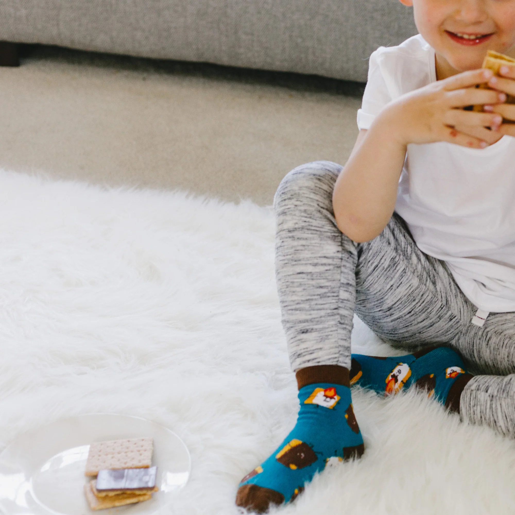 S'mores S/M Youth Cotton Blend Crew Socks - Image 2